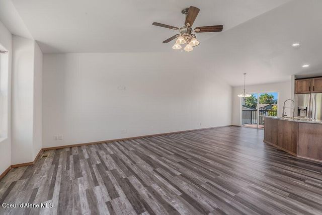 3141 E Thrush DR, Post Falls, ID 83854