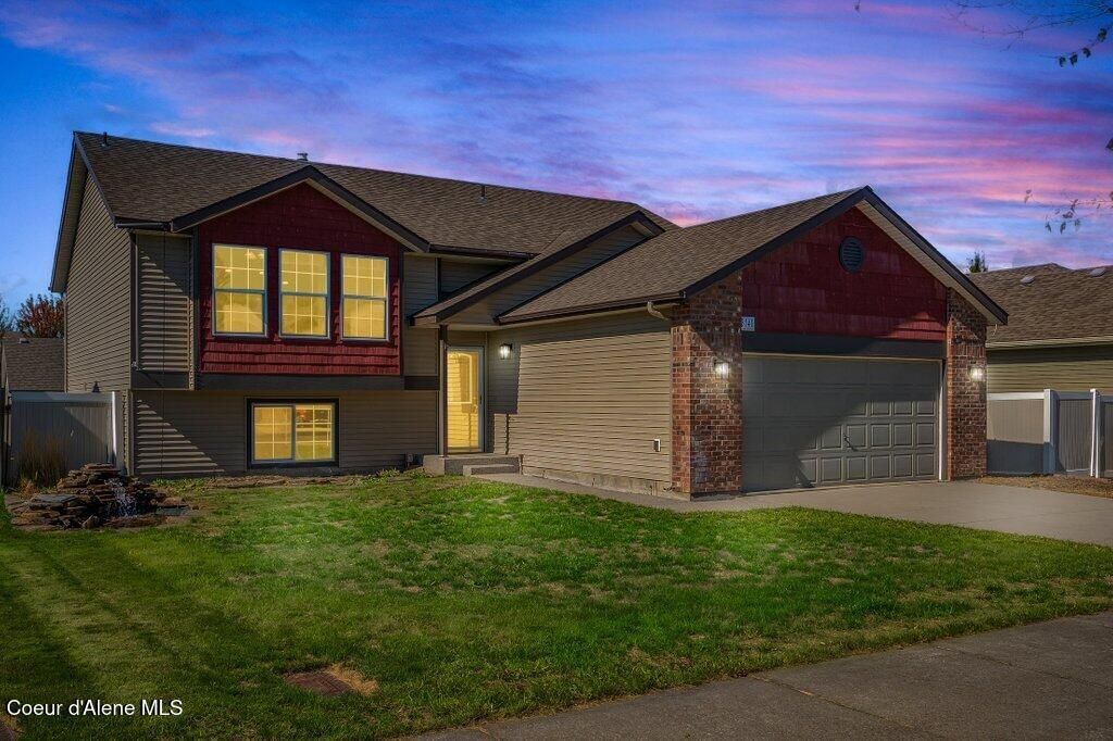 3141 E Thrush DR, Post Falls, ID 83854