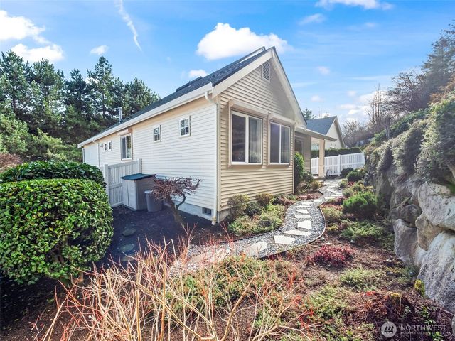 5928 61st Avenue W, University Place, WA 98467