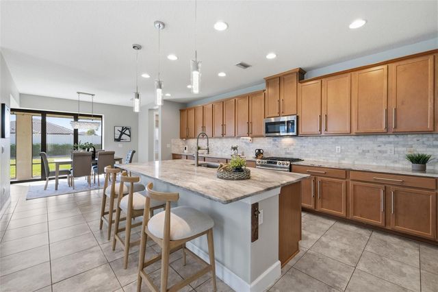 5263 MOREY FARMS LOOP, Palmetto, FL 34221