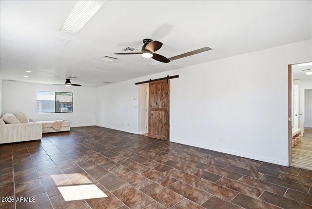 686 W 22ND Avenue, Apache Junction, AZ 85120