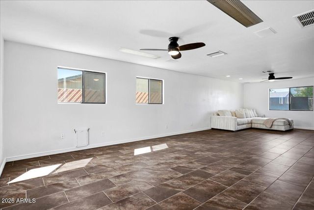 686 W 22ND Avenue, Apache Junction, AZ 85120