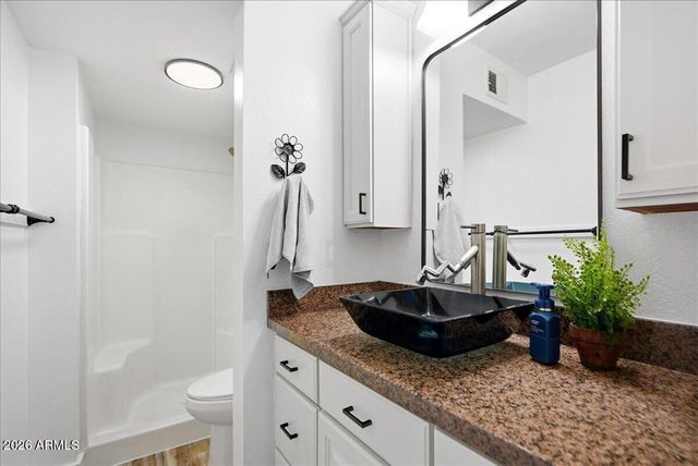 686 W 22ND Avenue, Apache Junction, AZ 85120