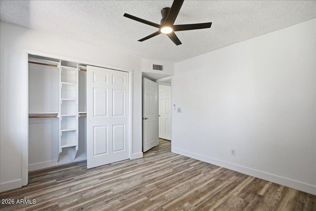 686 W 22ND Avenue, Apache Junction, AZ 85120