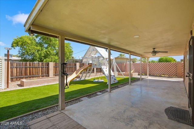 686 W 22ND Avenue, Apache Junction, AZ 85120