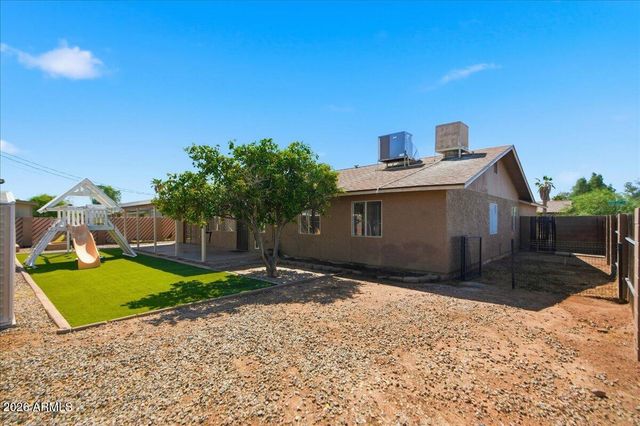 686 W 22ND Avenue, Apache Junction, AZ 85120