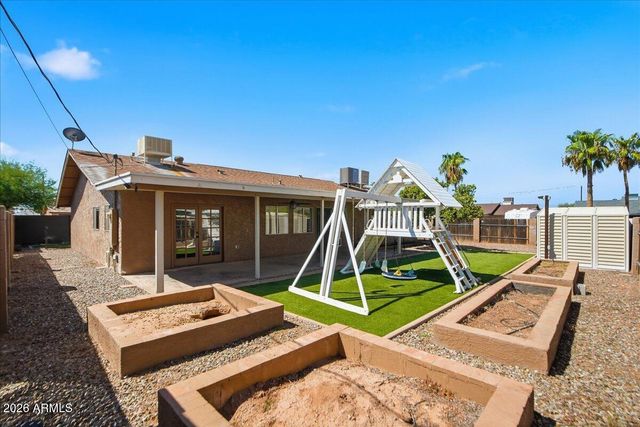 686 W 22ND Avenue, Apache Junction, AZ 85120