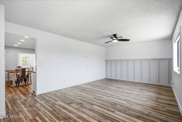 686 W 22ND Avenue, Apache Junction, AZ 85120