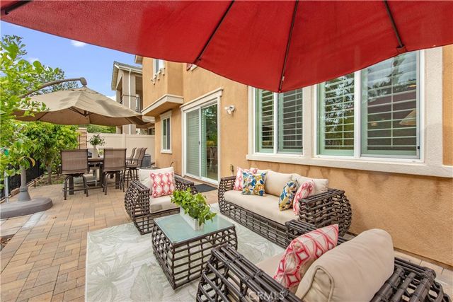 3 Silver Spruce Ct, Lake Forest, CA 92630