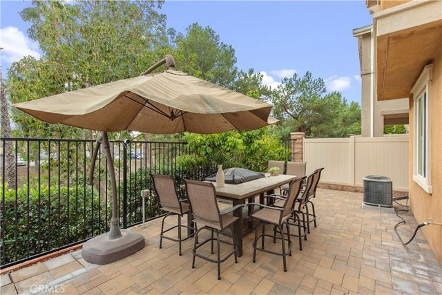 3 Silver Spruce Ct, Lake Forest, CA 92630