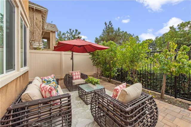 3 Silver Spruce Ct, Lake Forest, CA 92630