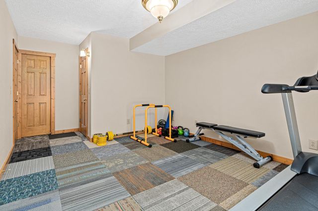 8574 134th Street W, Apple Valley, MN 55124