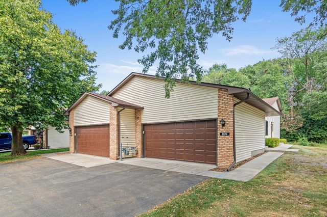 8574 134th Street W, Apple Valley, MN 55124