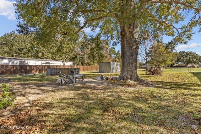 1039 Craig Street, Ville Platte, LA 70586