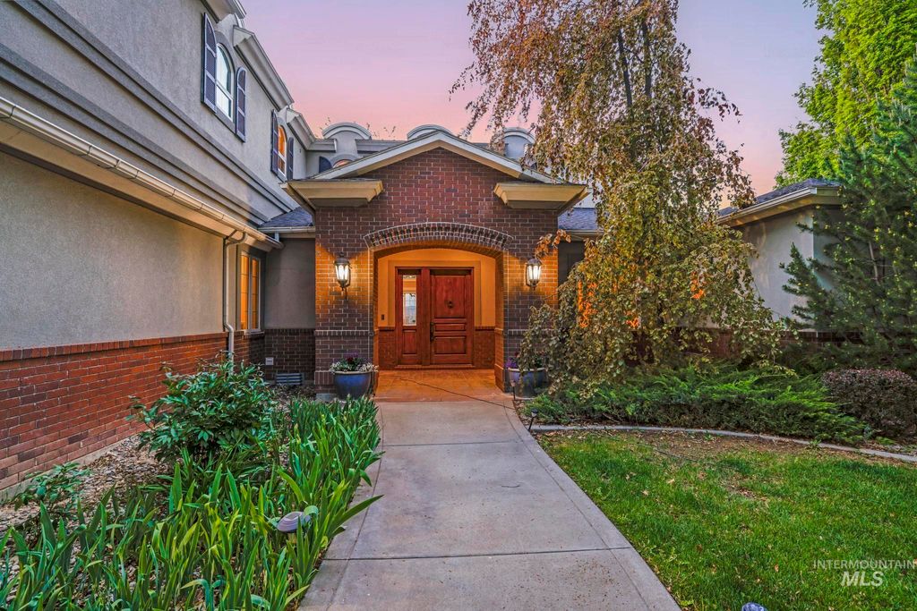 1526 Highway 26, Gooding, ID 83330 photo 2