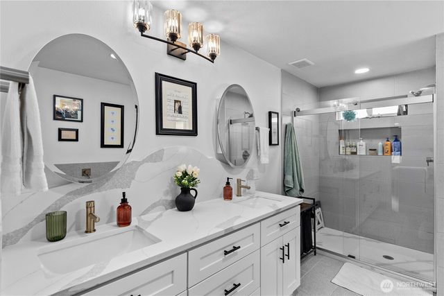 3220 79th Avenue NW, Olympia, WA 98502