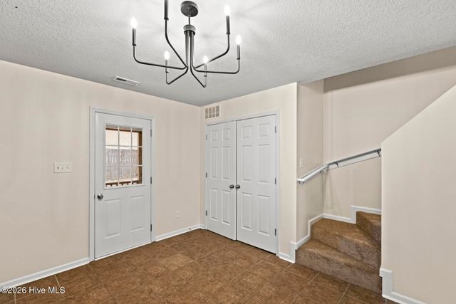 27 E Doris Avenue 111, Jacksonville, NC 28540