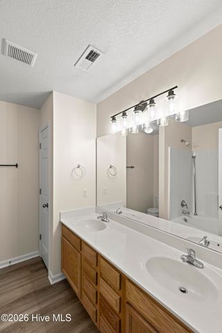 27 E Doris Avenue 111, Jacksonville, NC 28540