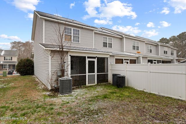 27 E Doris Avenue 111, Jacksonville, NC 28540