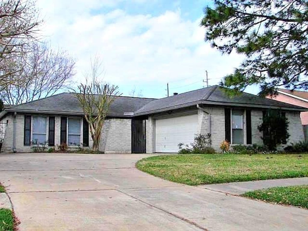 310 Gentilly Drive, Katy, TX 77450
