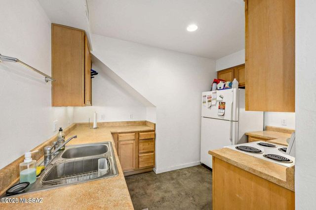 527 N Jacobus Avenue, Tucson, AZ 85705
