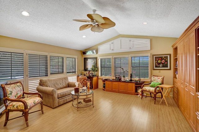 13179 Camero Way, Palm Beach Gardens, FL 33418
