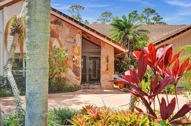 13179 Camero Way, Palm Beach Gardens, FL 33418