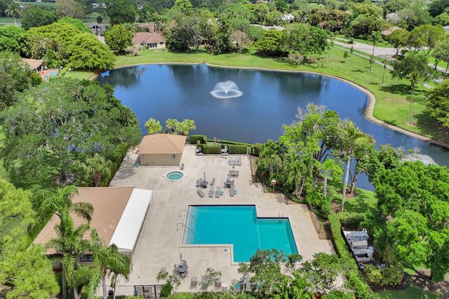 13179 Camero Way, Palm Beach Gardens, FL 33418