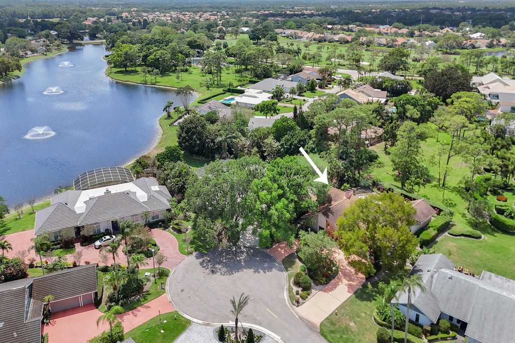 13179 Camero Way, Palm Beach Gardens, FL 33418