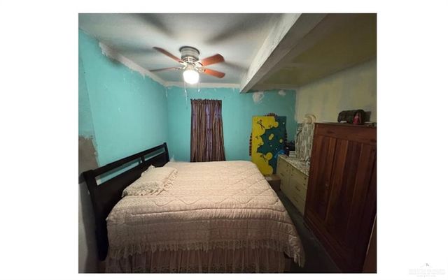 449 Las Comas Street, Rio Grande City, TX 78582