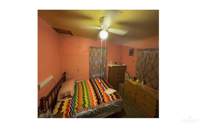 449 Las Comas Street, Rio Grande City, TX 78582