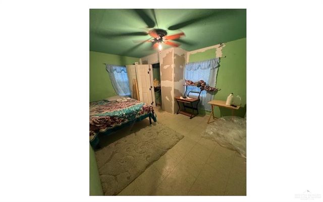 449 Las Comas Street, Rio Grande City, TX 78582