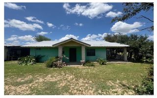 449 Las Comas Street, Rio Grande City, TX 78582