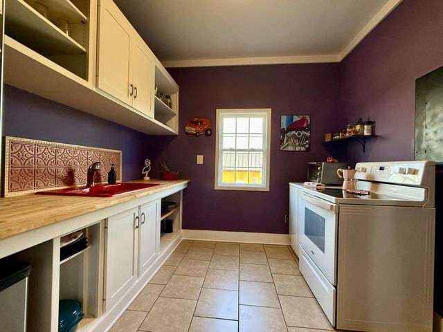 2585 E 40th Street, Chattanooga, TN 37407