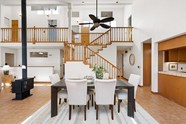 1327 Torrey St, Davis, CA 95618