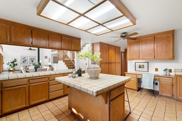 1327 Torrey St, Davis, CA 95618