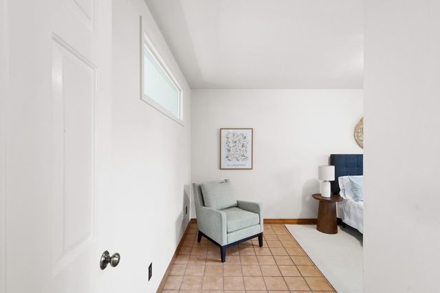 1327 Torrey St, Davis, CA 95618