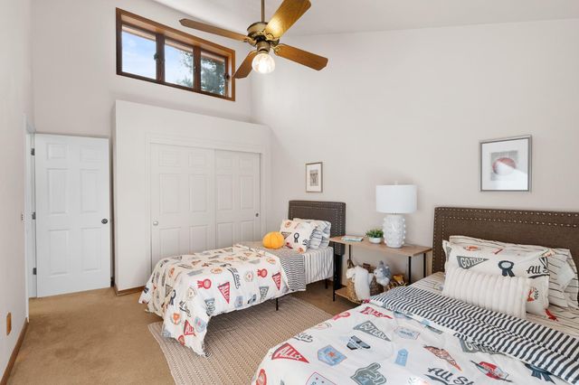 1327 Torrey St, Davis, CA 95618