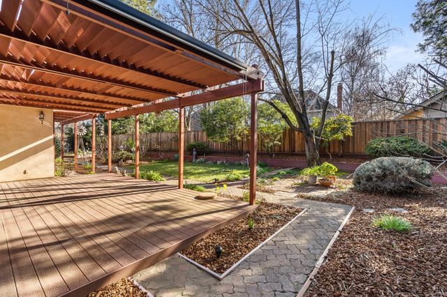 1327 Torrey St, Davis, CA 95618