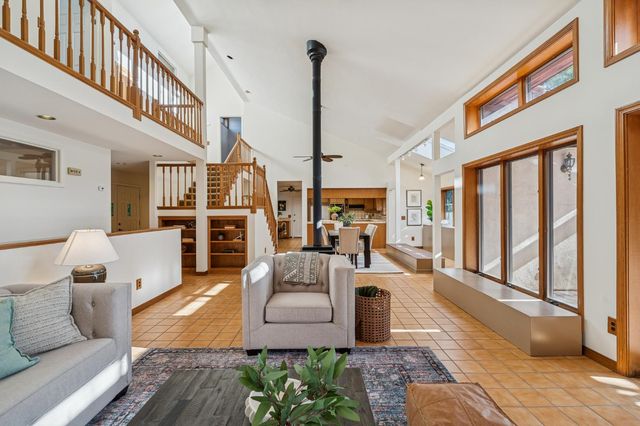 1327 Torrey St, Davis, CA 95618