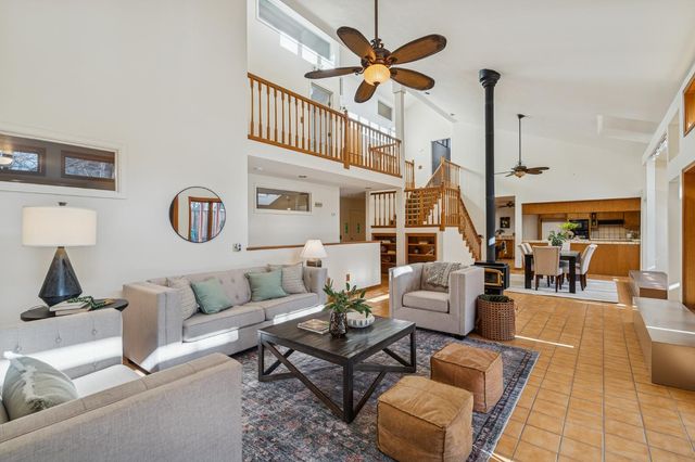 1327 Torrey St, Davis, CA 95618