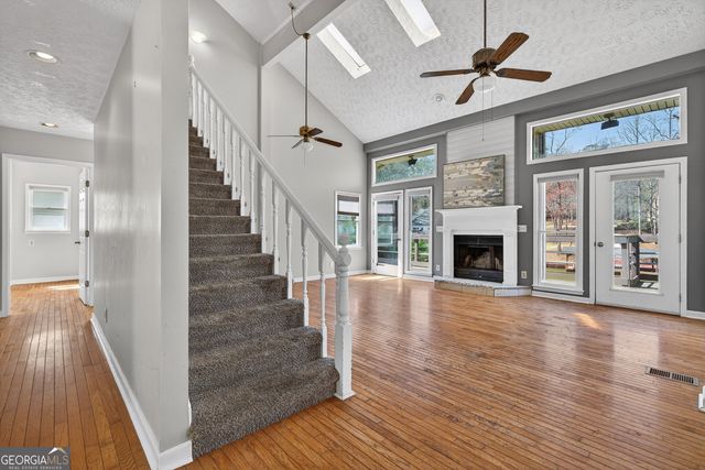 10083 Lakeview Parkway, Villa Rica, GA 30180