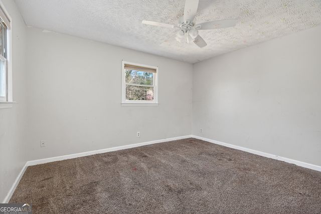 10083 Lakeview Parkway, Villa Rica, GA 30180