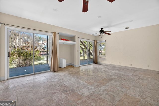 10083 Lakeview Parkway, Villa Rica, GA 30180