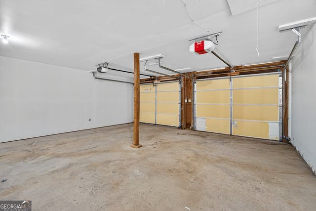 10083 Lakeview Parkway, Villa Rica, GA 30180