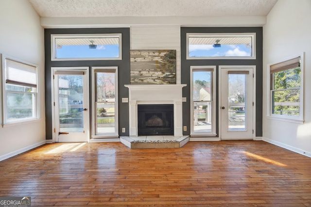 10083 Lakeview Parkway, Villa Rica, GA 30180