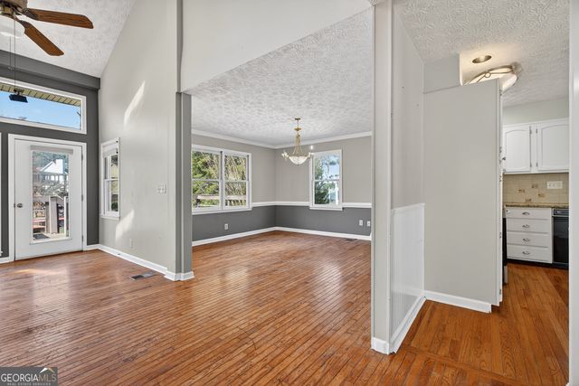 10083 Lakeview Parkway, Villa Rica, GA 30180