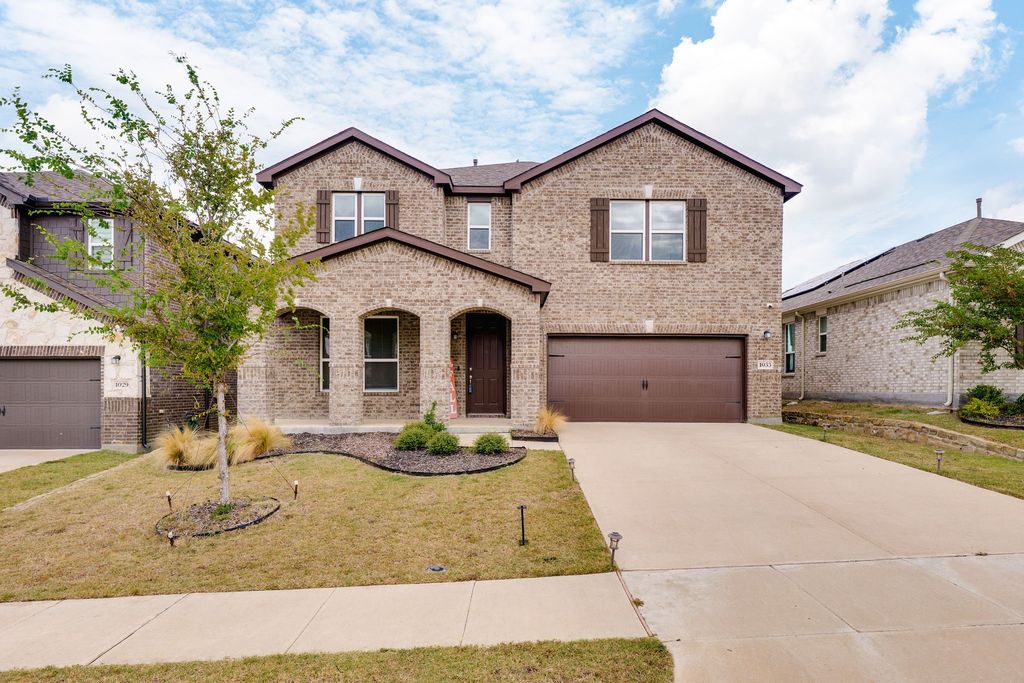 1033 West Drive, Aubrey, TX 76227