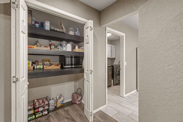 512 W Roanoke Street, Broken Arrow, OK 74011
