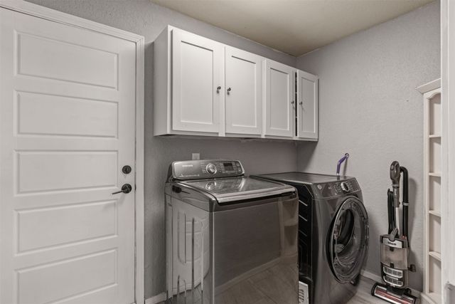 512 W Roanoke Street, Broken Arrow, OK 74011